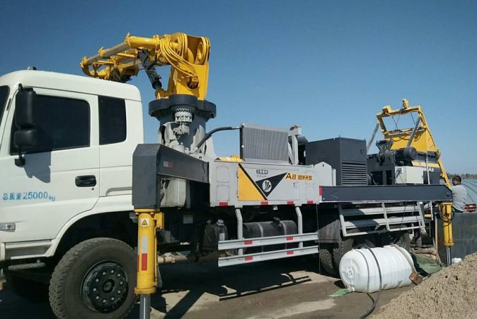 三民重科攪拌天泵助他闖出自己的一片天！